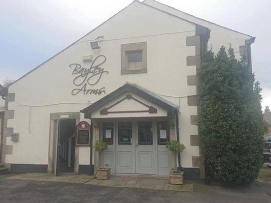 Bayley Arms Hotel Hurst Green  Exterior foto